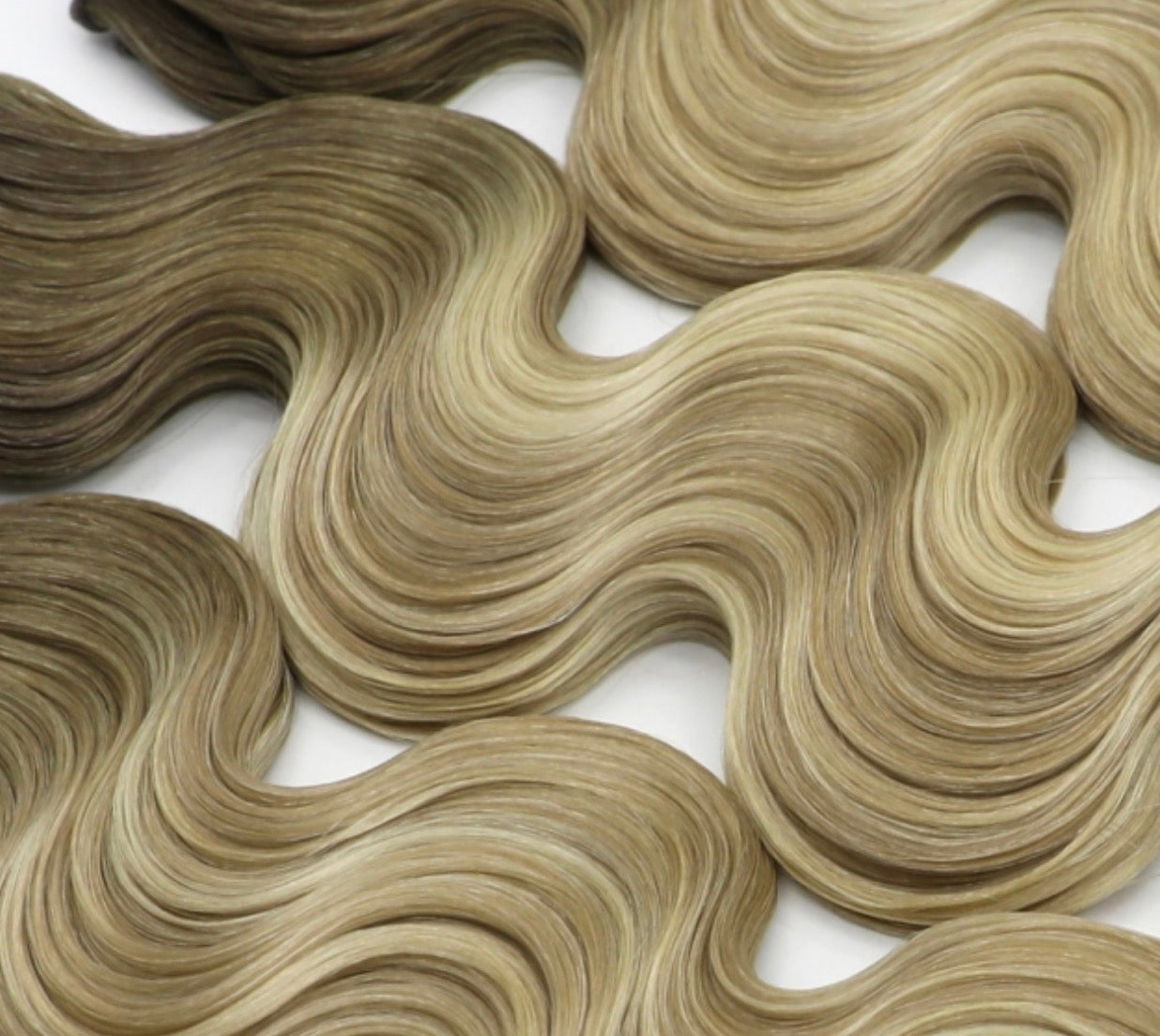 Blonde South Wavy Keratin Tips