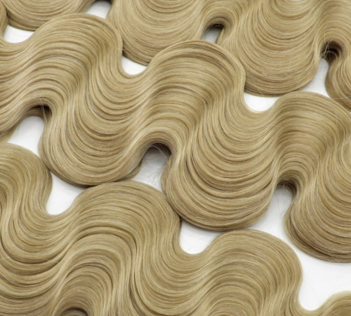 Blonde South Wavy Keratin Tips